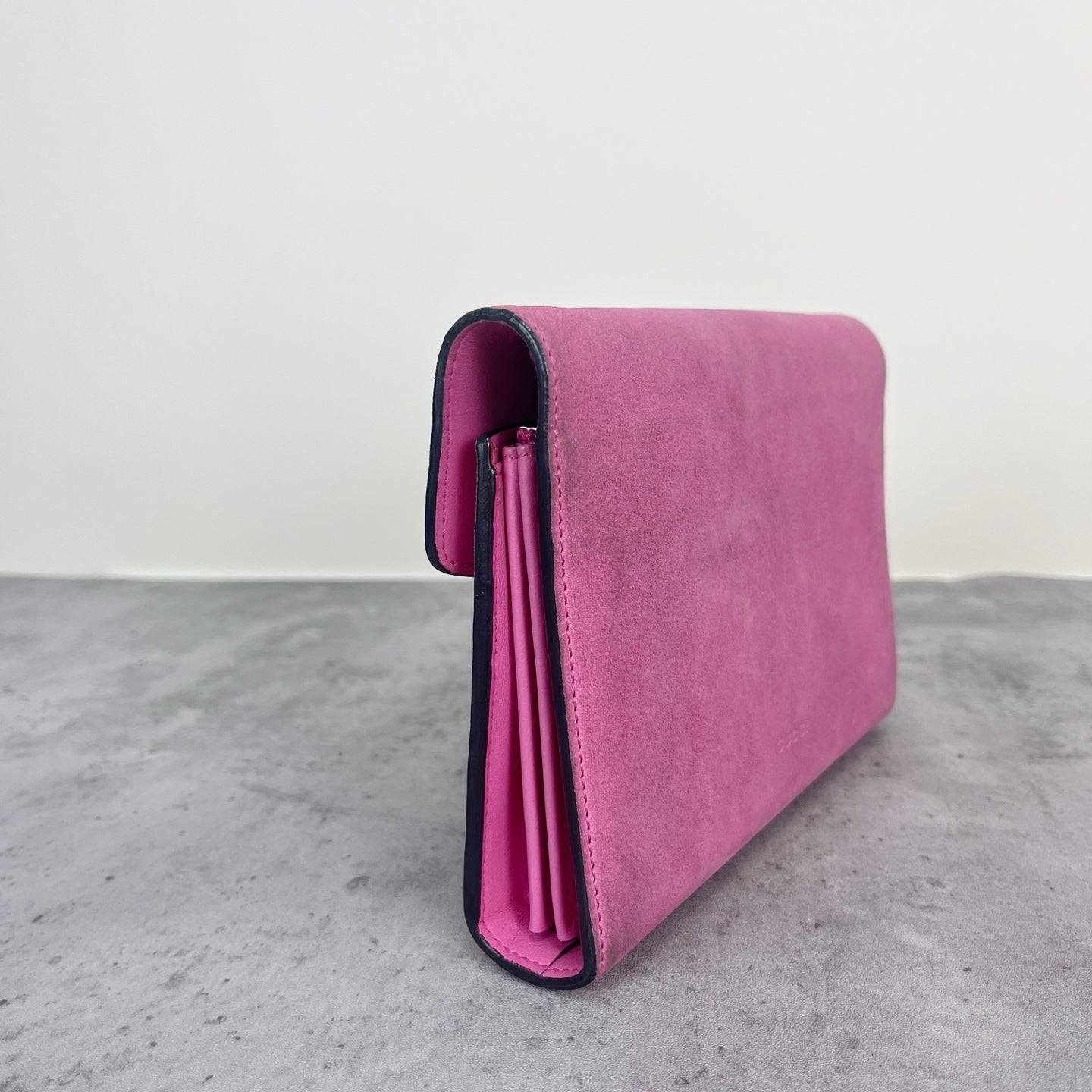 Gucci Alcantara Pink