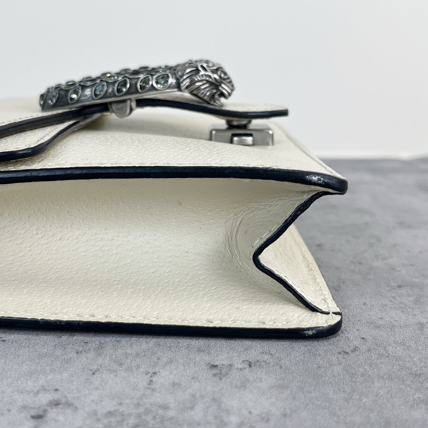 Gucci Dionysus Collection 421970 0K7JN 9680