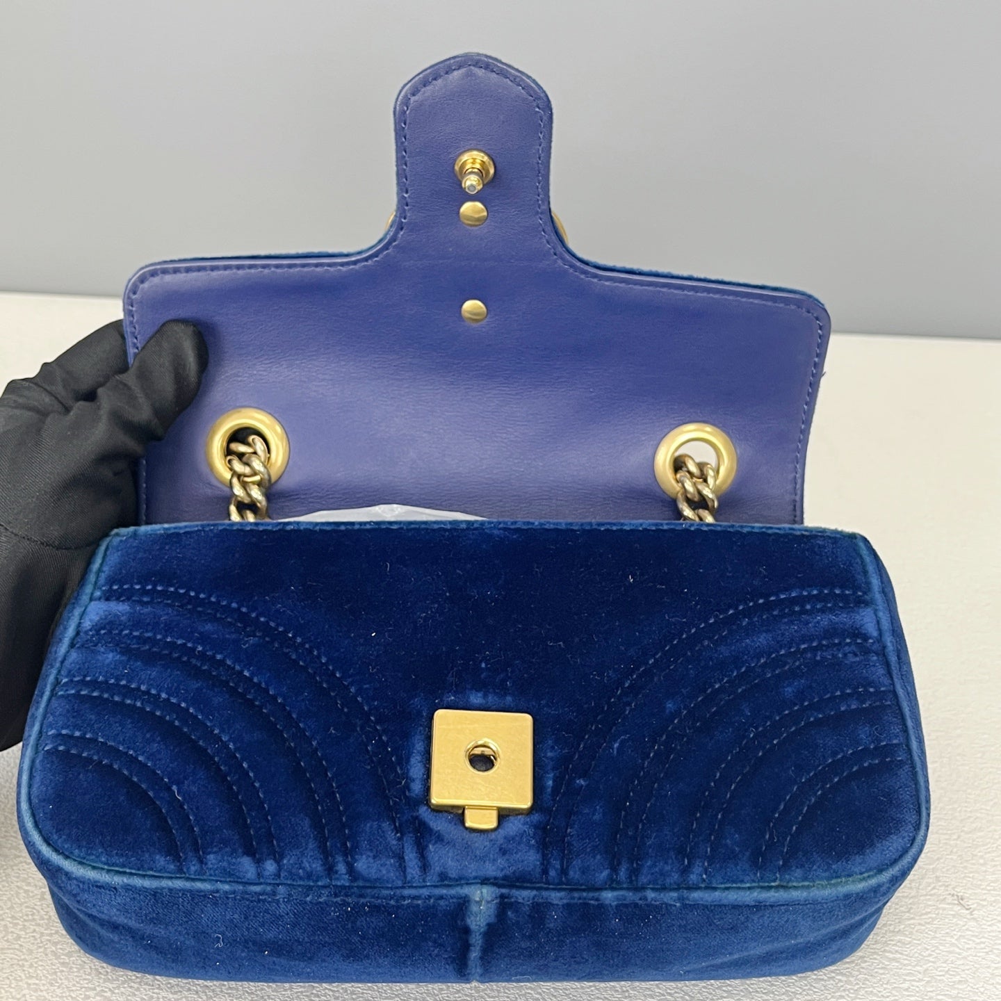 Gucci Velvet Blue 443497-K4D2T-4511
