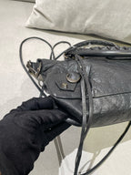 Balenciaga Black 285433-D94JG-1000