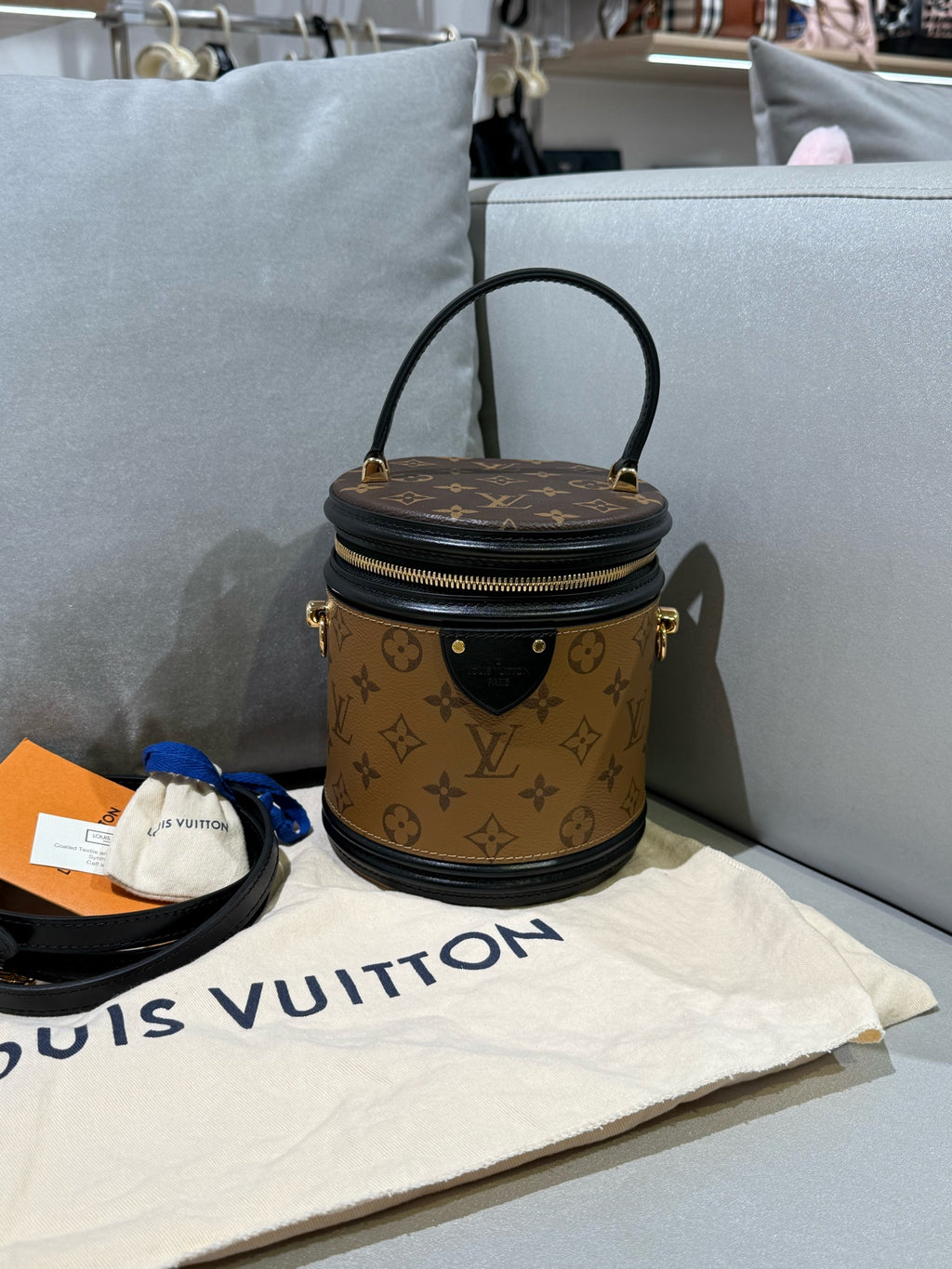 Louis Vuitton Cannes Crossbody M43986