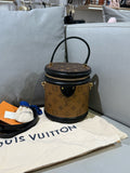 Louis Vuitton Cannes Crossbody M43986