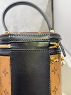 Louis Vuitton Cannes Crossbody M43986