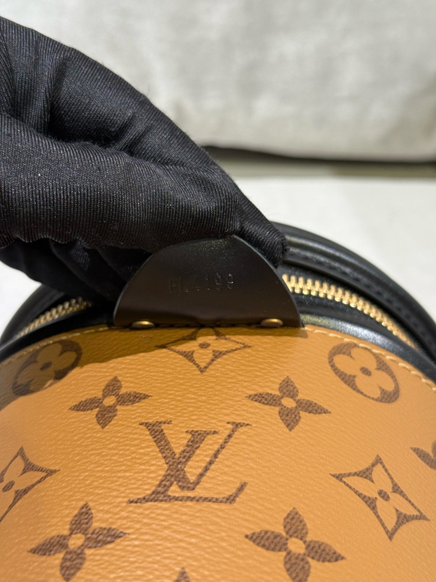 Louis Vuitton Cannes Crossbody M43986