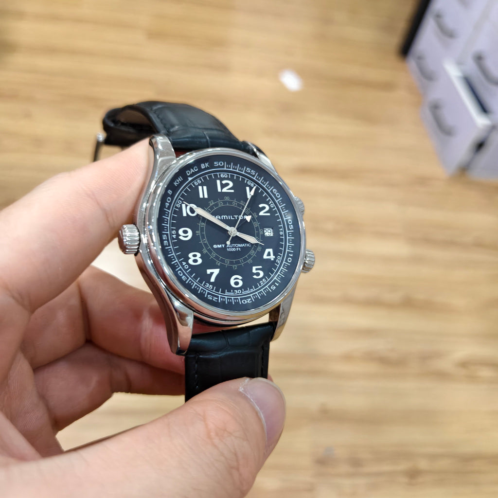 Hamilton Khaki Navy Automatic (self-winding) watch 42 millimeters H77505535