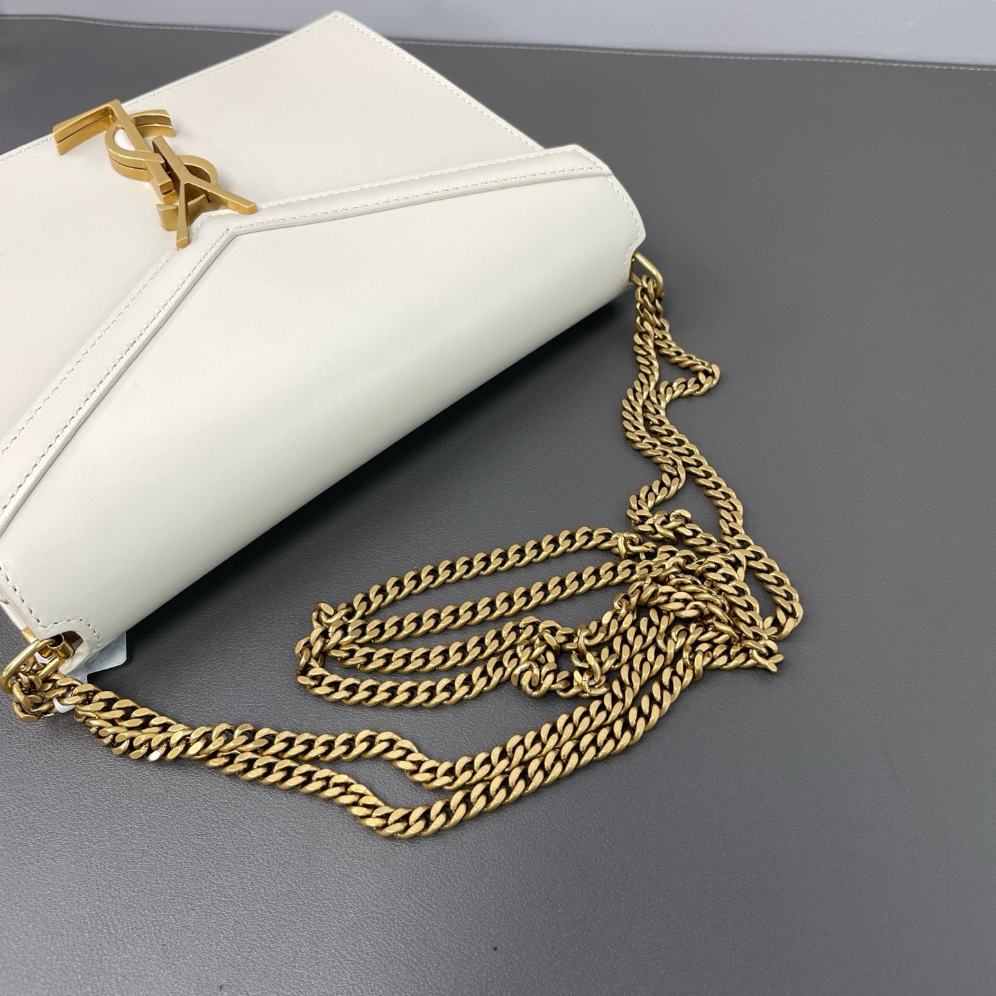 Saint laurent Leather Shoulder Bag