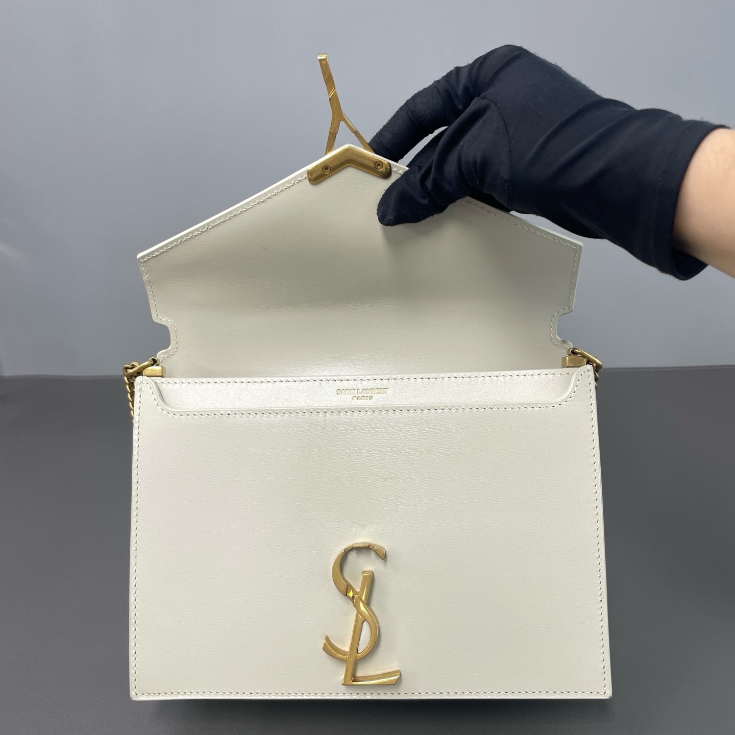 Saint laurent Leather Shoulder Bag