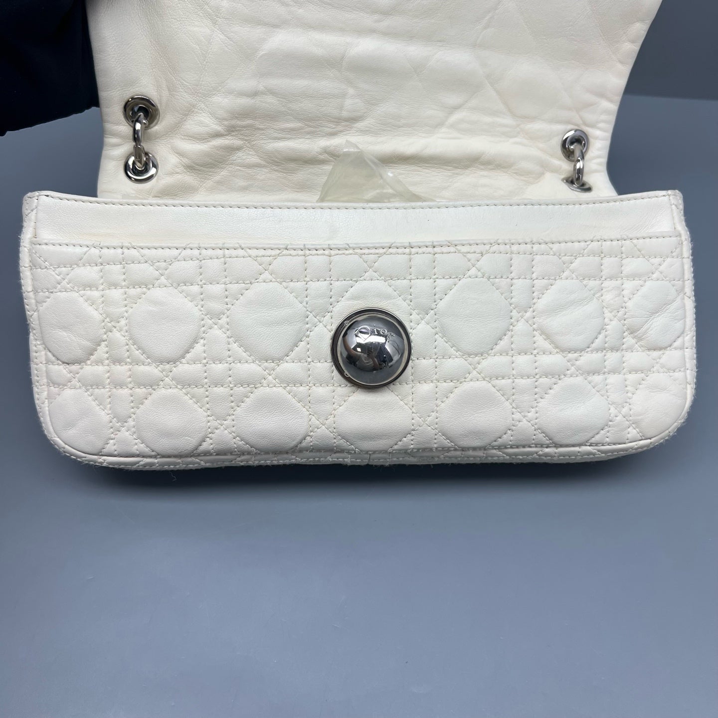 Dior White
