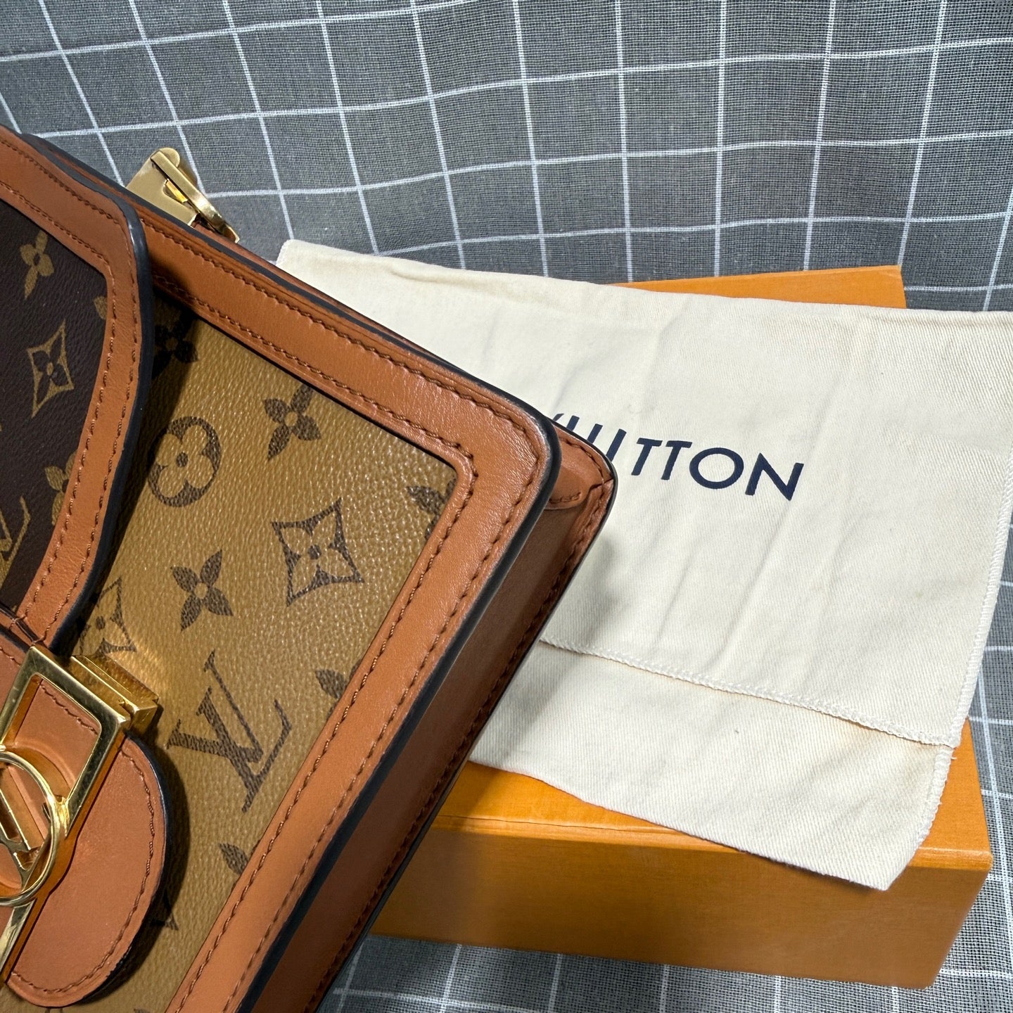 Louis Vuitton M44391