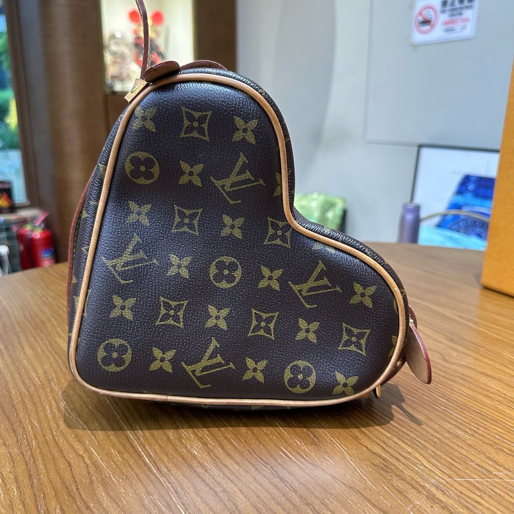 Louis Vuitton M57456