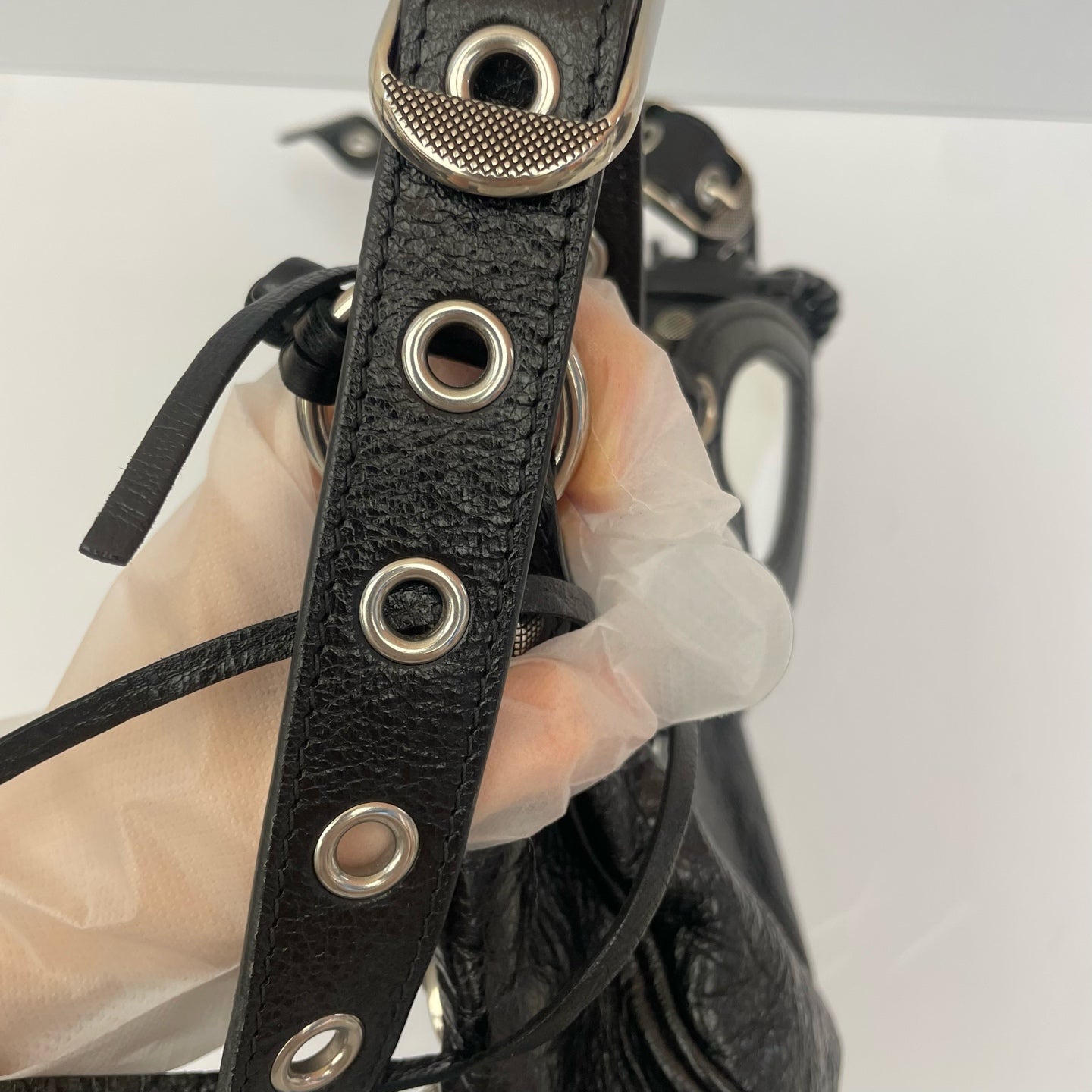 Balenciaga LE CAGOLE Leather