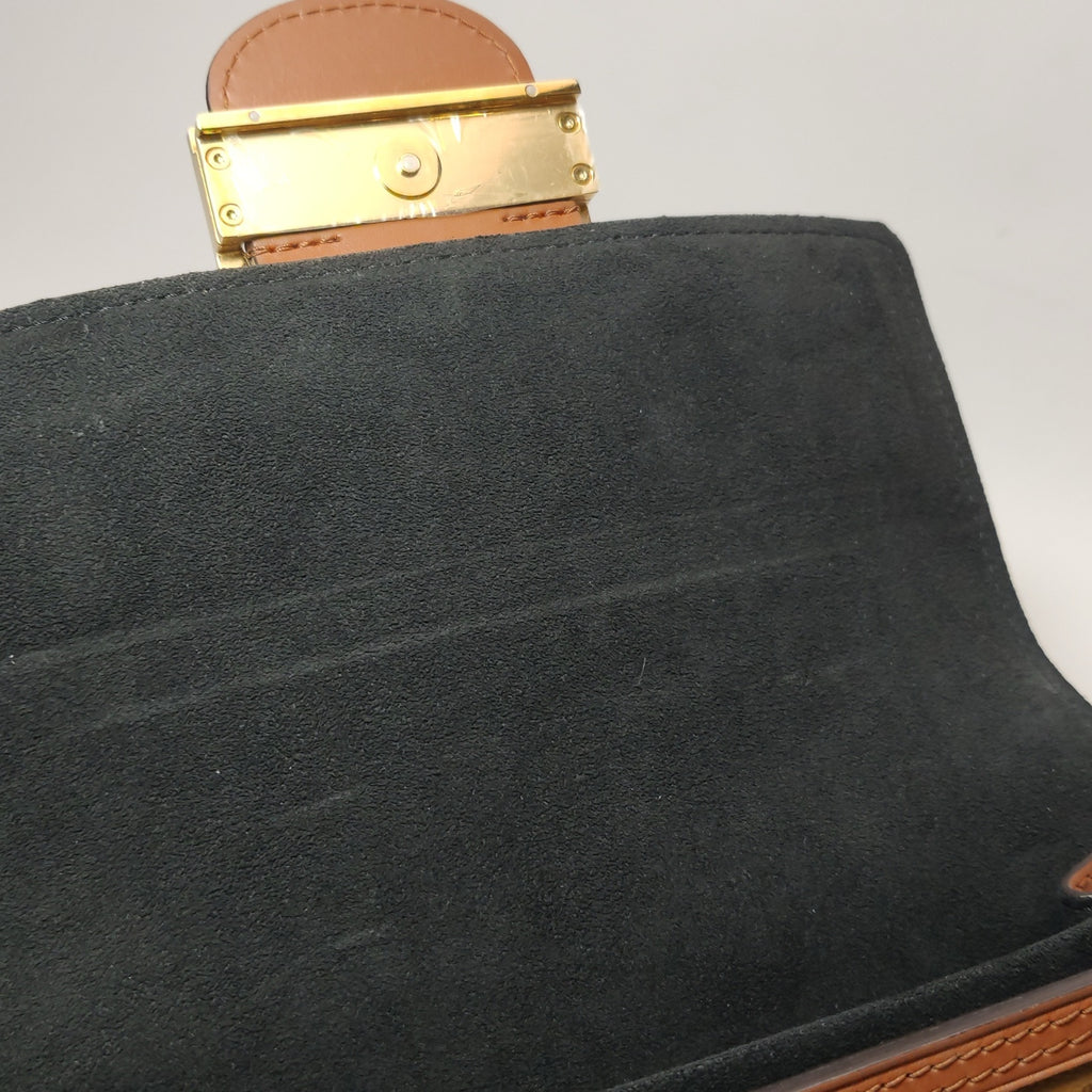 Louis Vuitton Dauphine Crossbody M45959