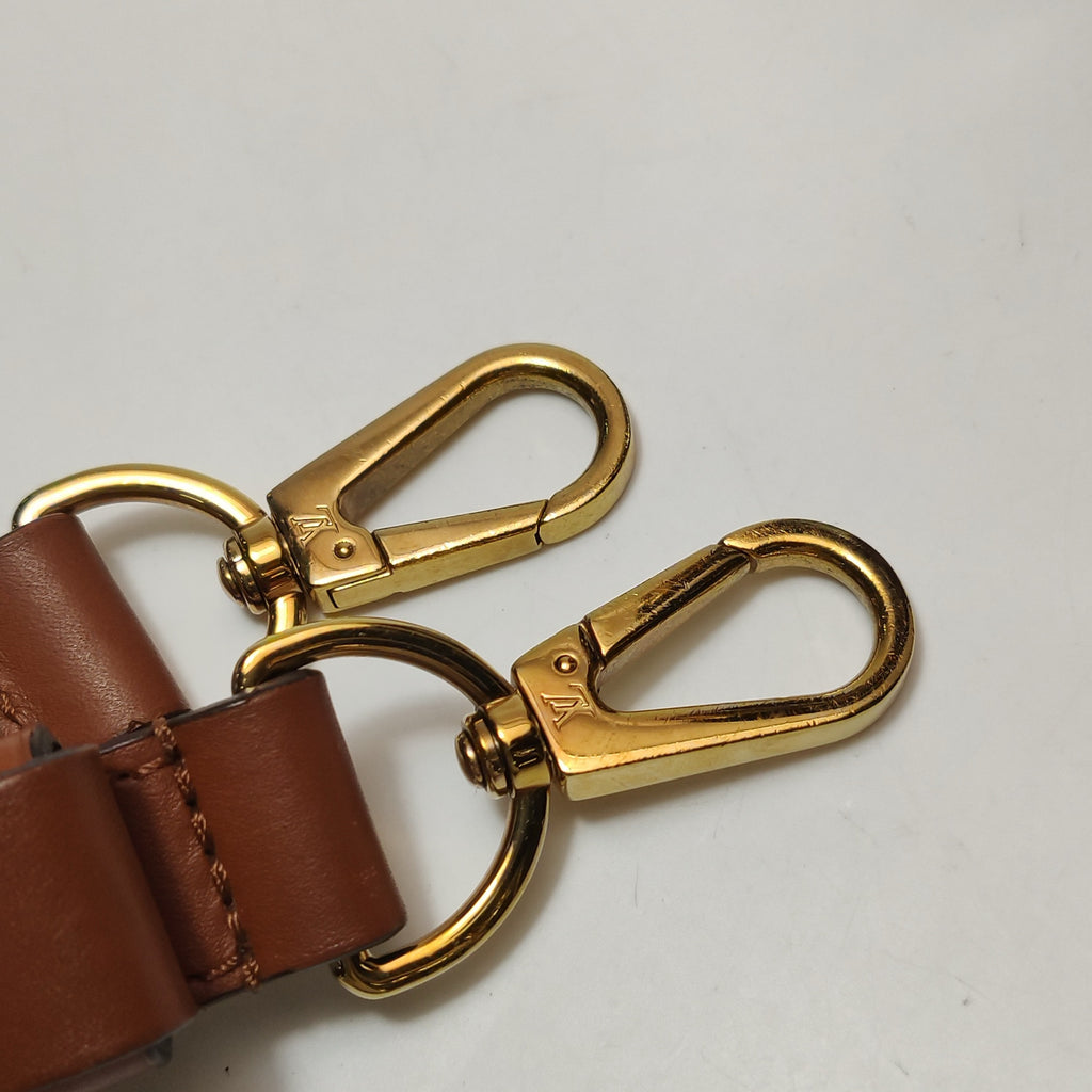 Louis Vuitton Dauphine Crossbody M45959
