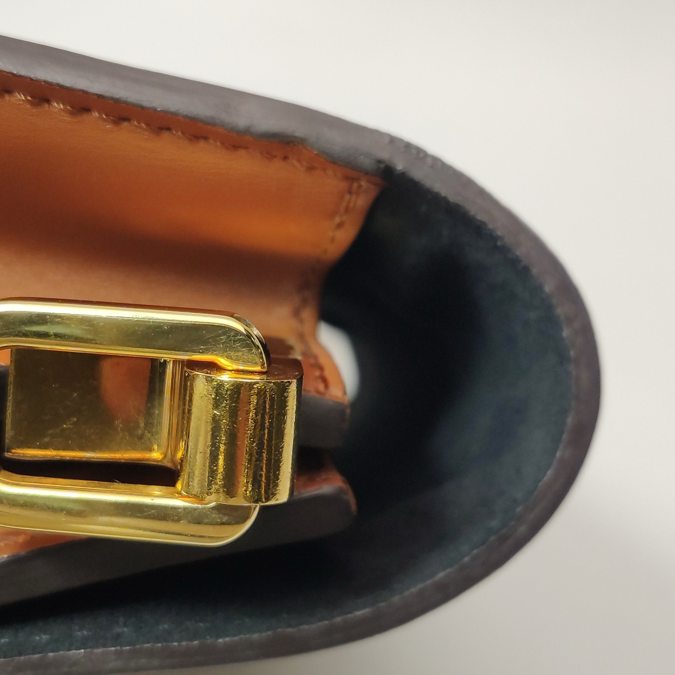 Louis Vuitton Dauphine Crossbody M45959