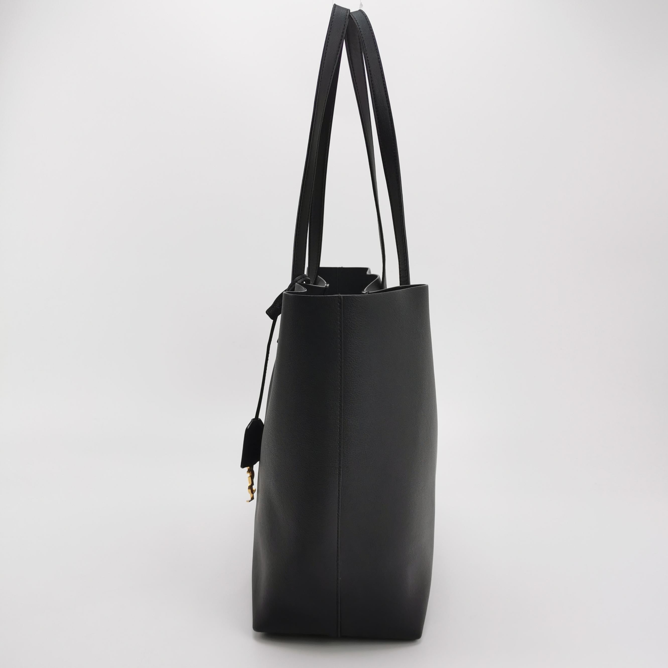 Saint laurent Horizontal shopping bag Shoulder Bag 600281CSV0J1000