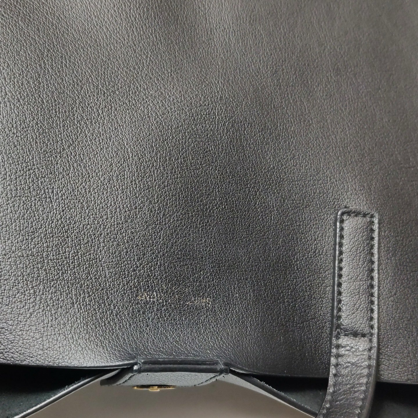 Saint laurent Horizontal shopping bag Shoulder Bag 600281CSV0J1000