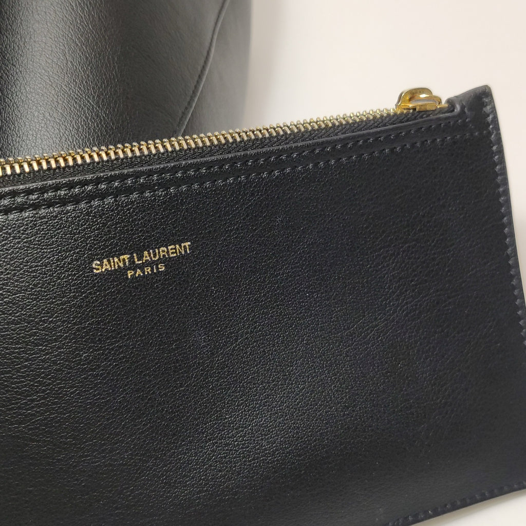 Saint laurent Horizontal shopping bag Shoulder Bag 600281CSV0J1000