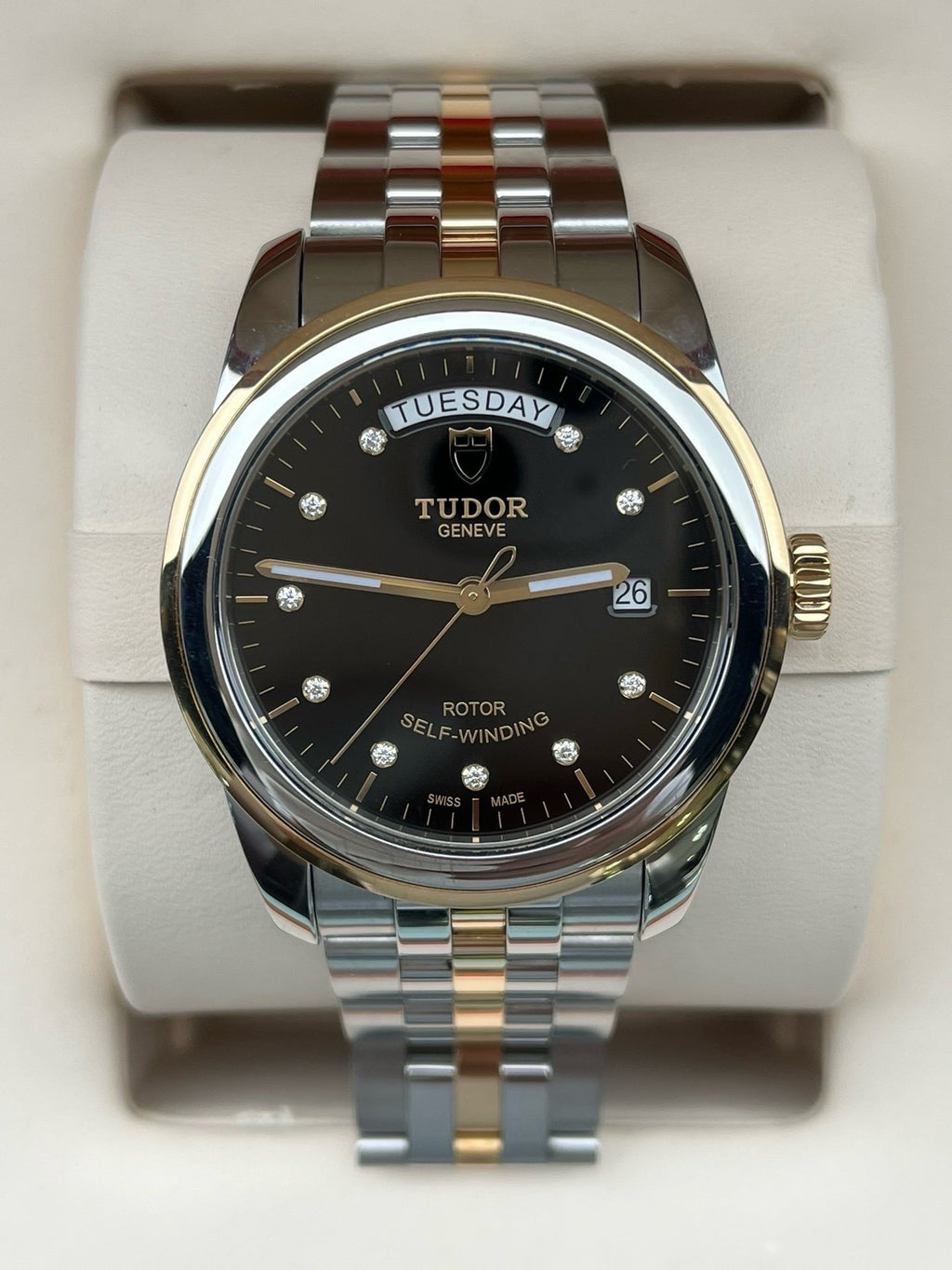Tudor Junjue Sunday Calendar Model Black Automatic (self-winding) watch 39 millimeters m56003-0008