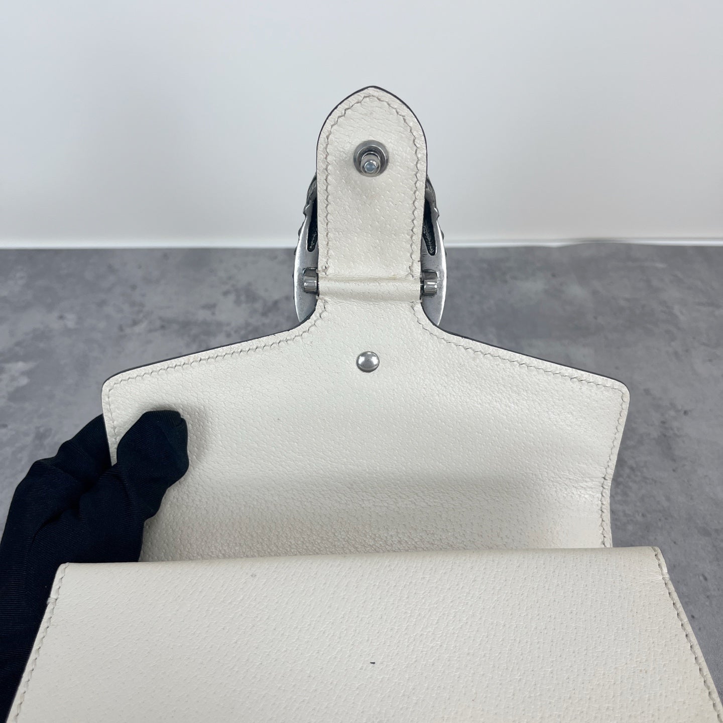 Gucci Dionysus Collection Leather White 421970 0K7JN 9680