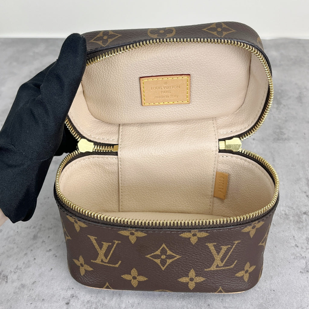 Louis Vuitton Nice Nano M44936