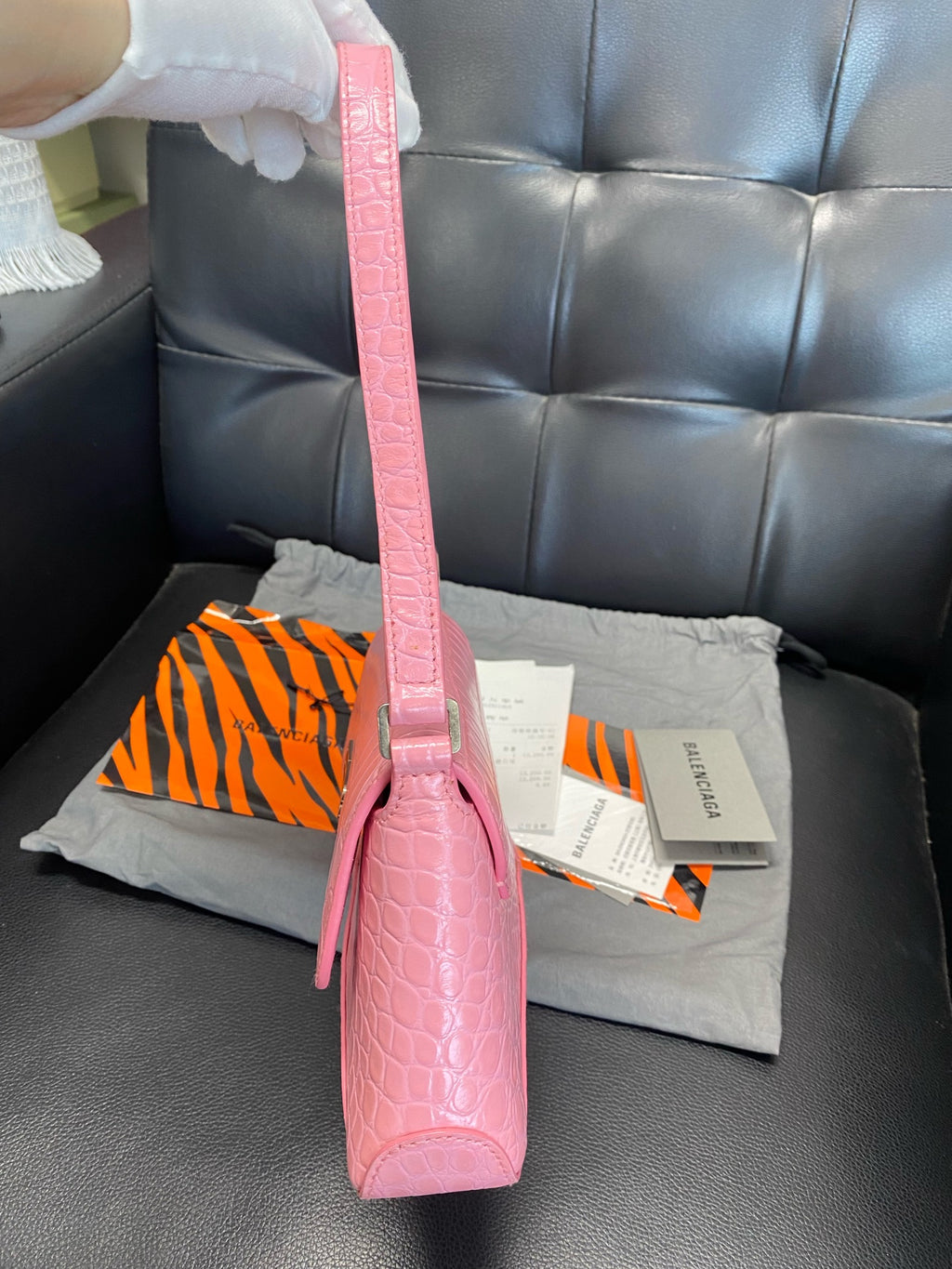Balenciaga XX Red 6956452108Y5812