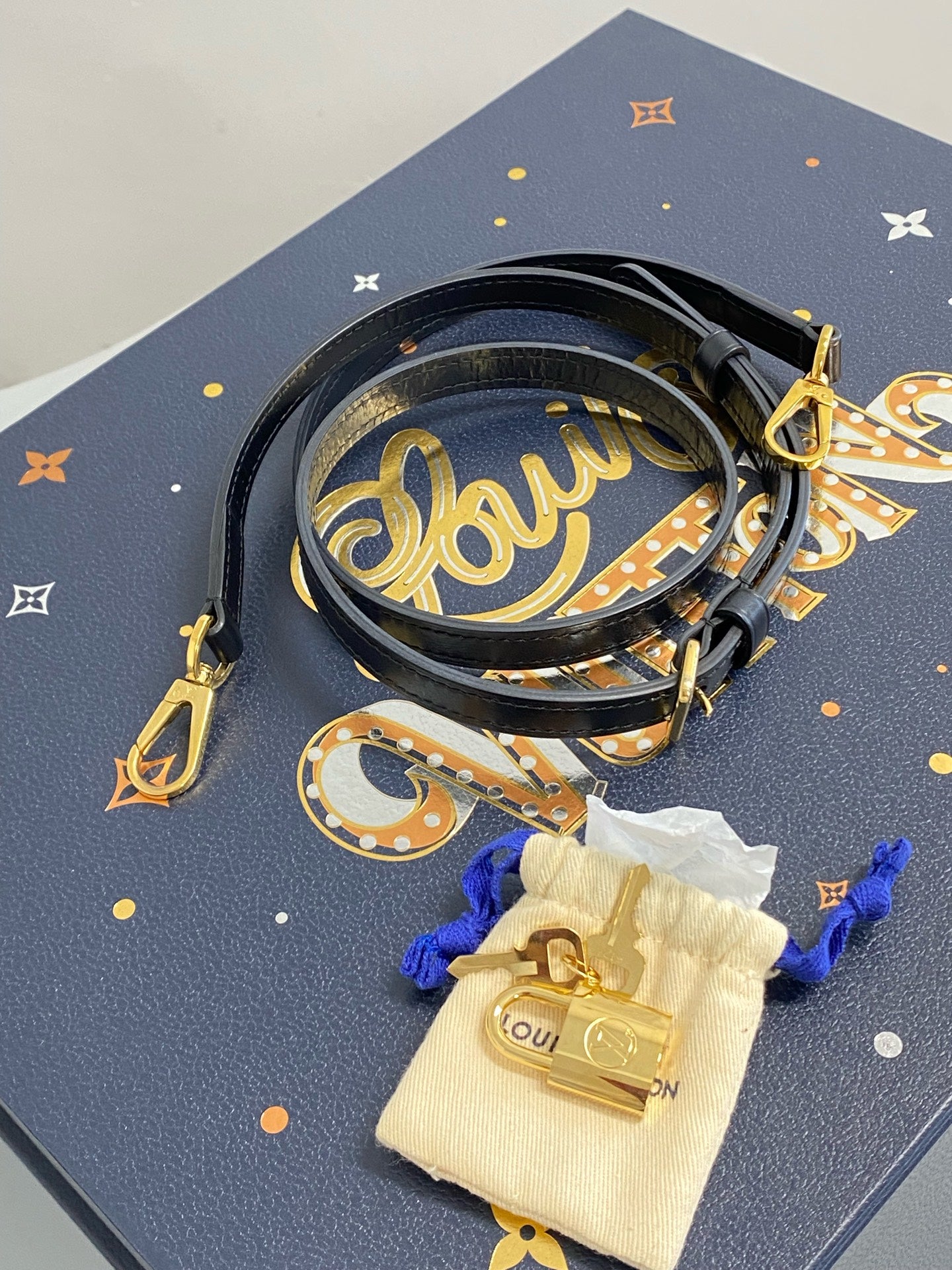 Louis Vuitton Cannes M43986