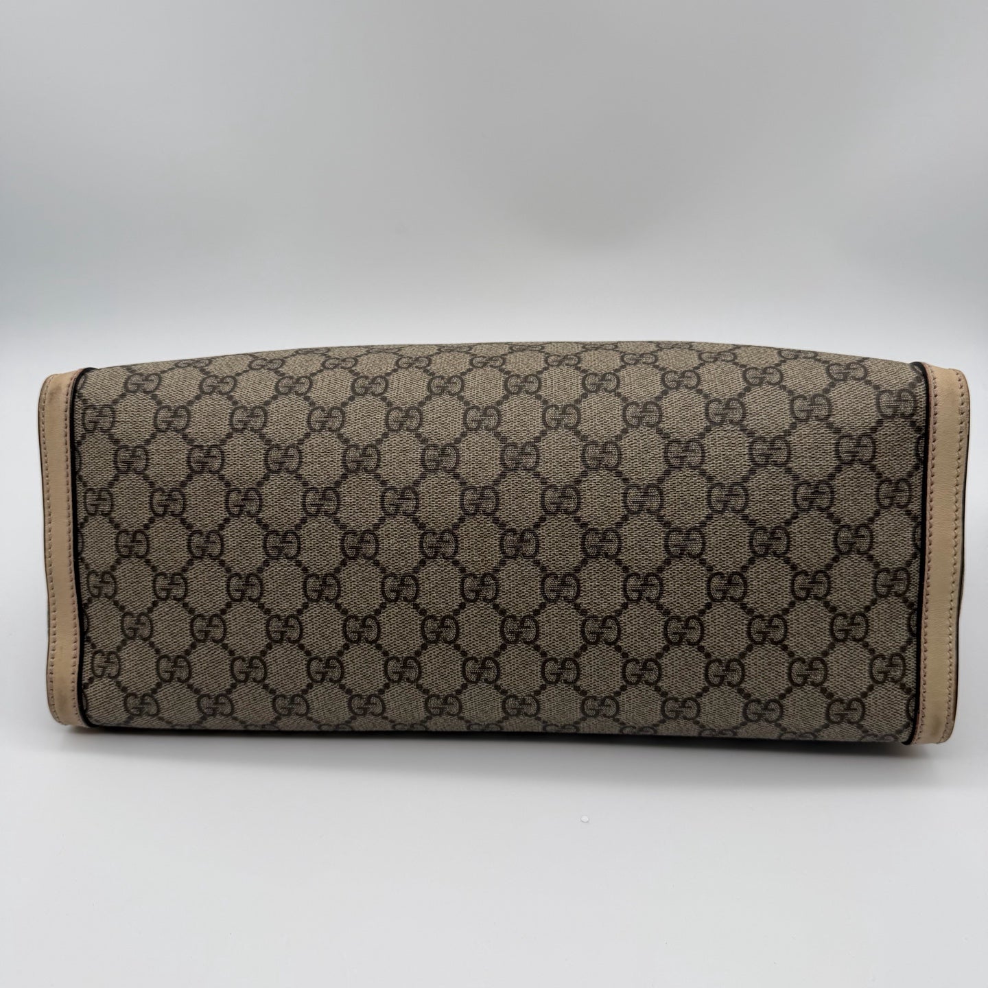 Gucci White Shoulder Bag