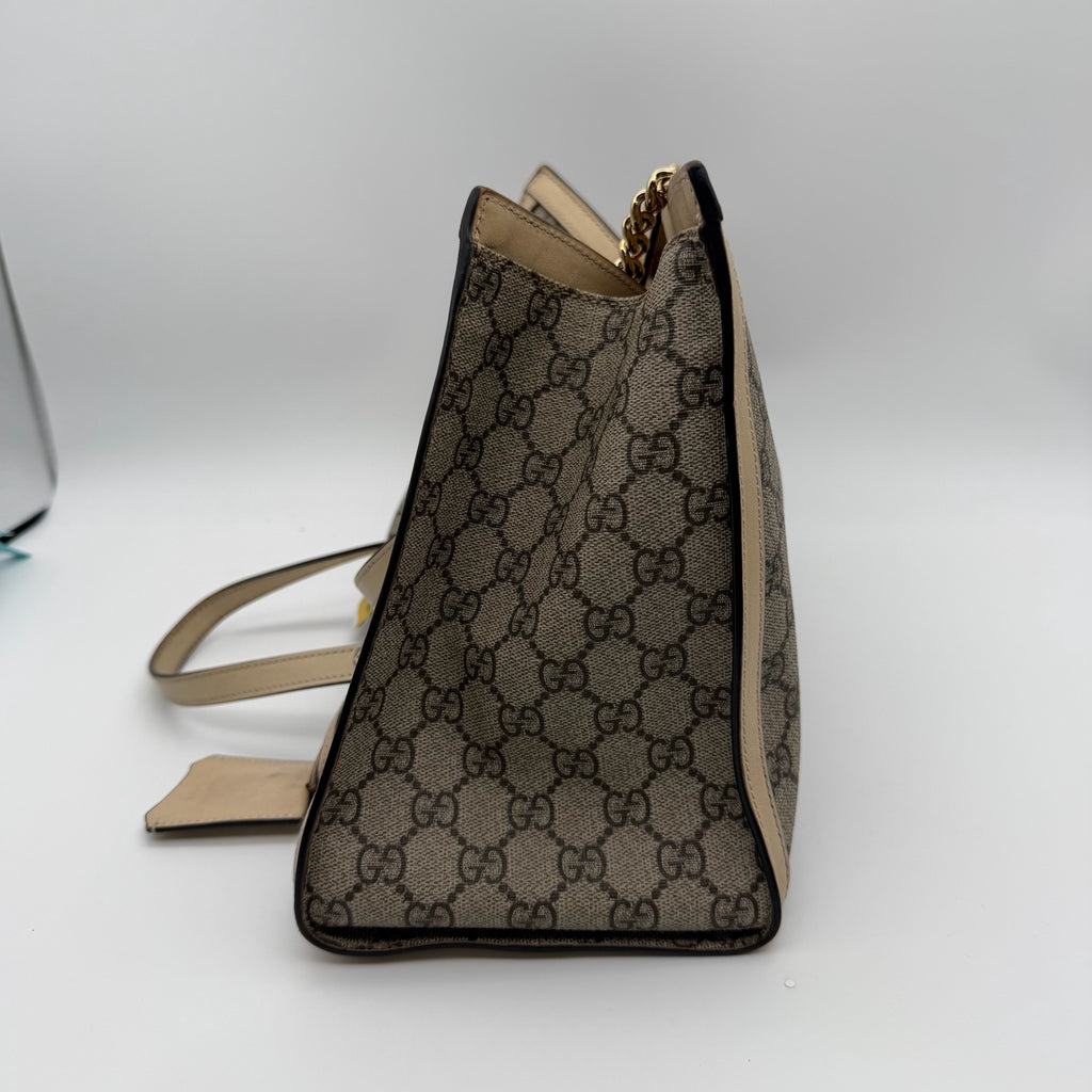 Gucci White Shoulder Bag