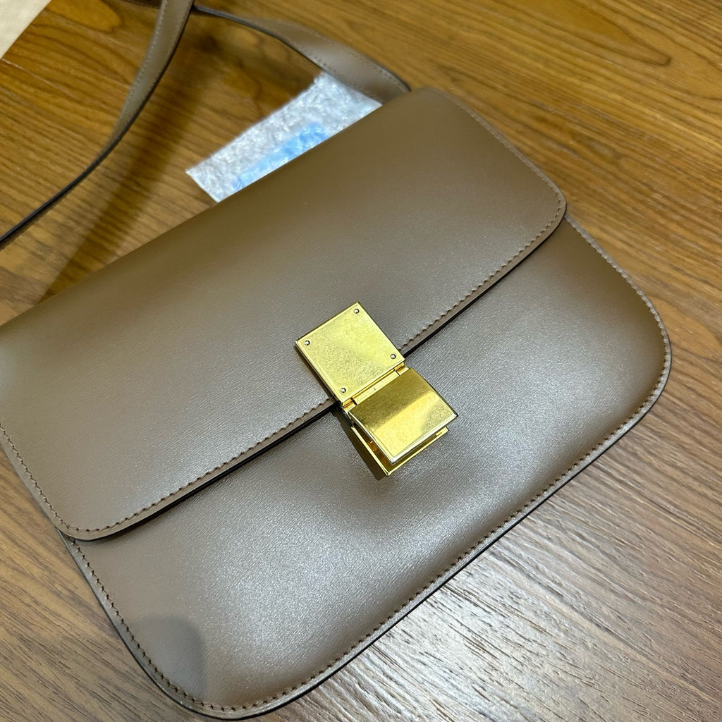 Celine Mid-size CLASSIC 189173DLS.02BA