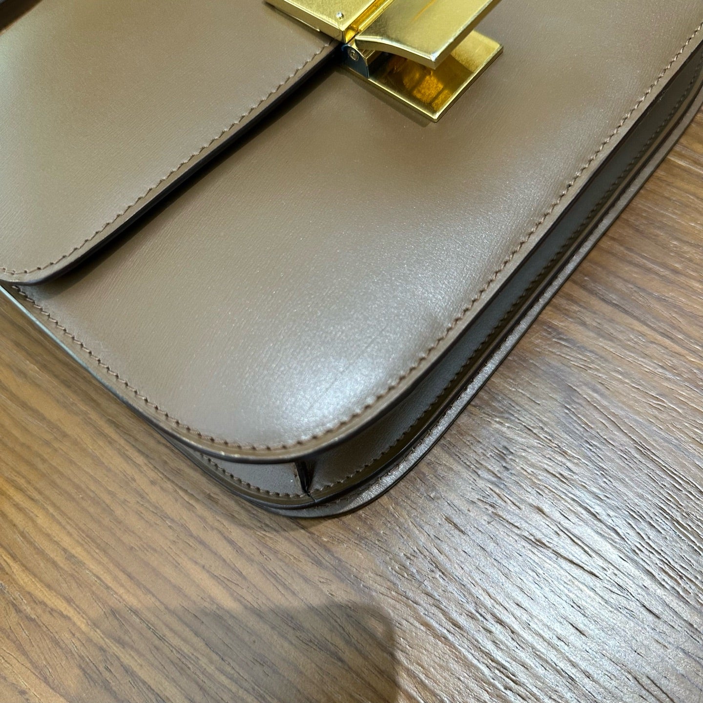 Celine Mid-size CLASSIC 189173DLS.02BA