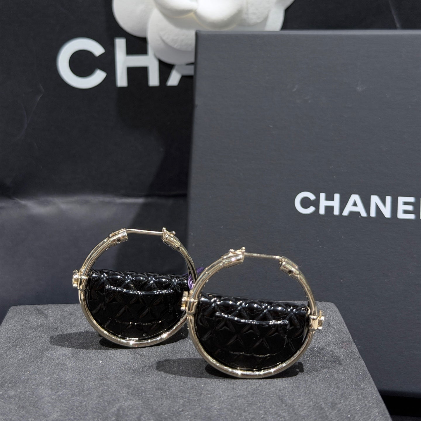 Chanel Black