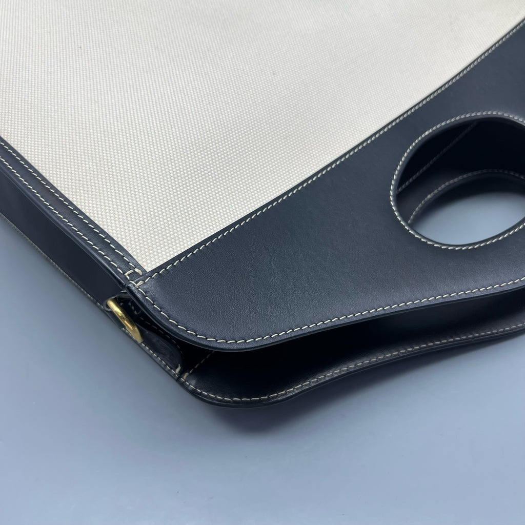 Burberry Black
