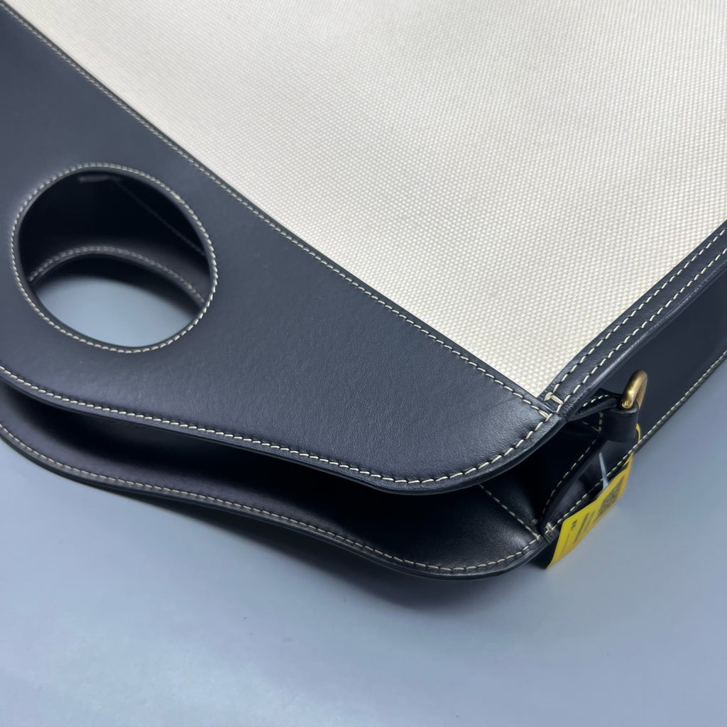 Burberry Black