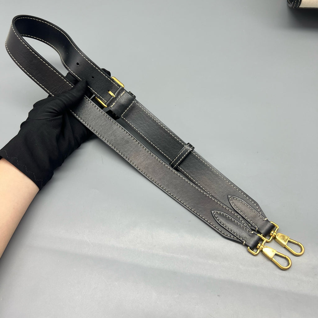 Burberry Black