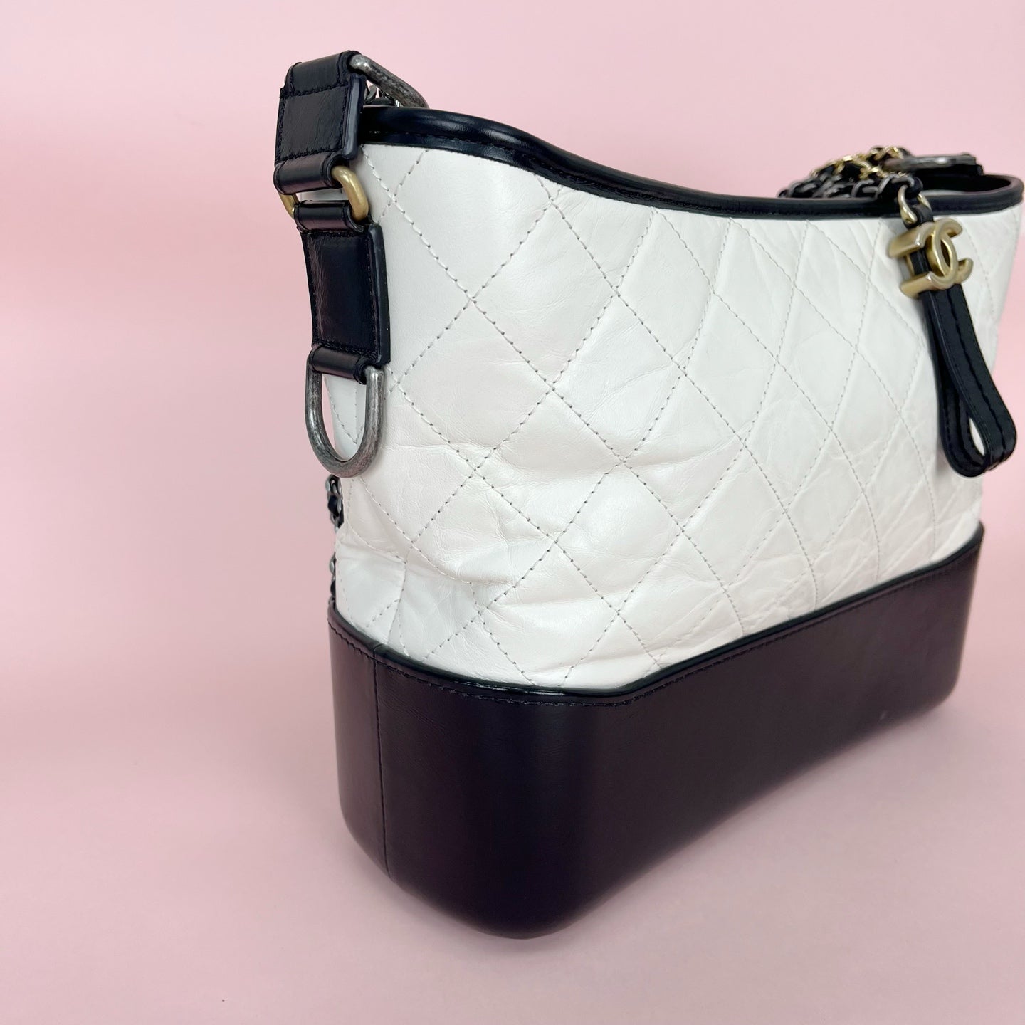 Chanel A93824Y61477C0204