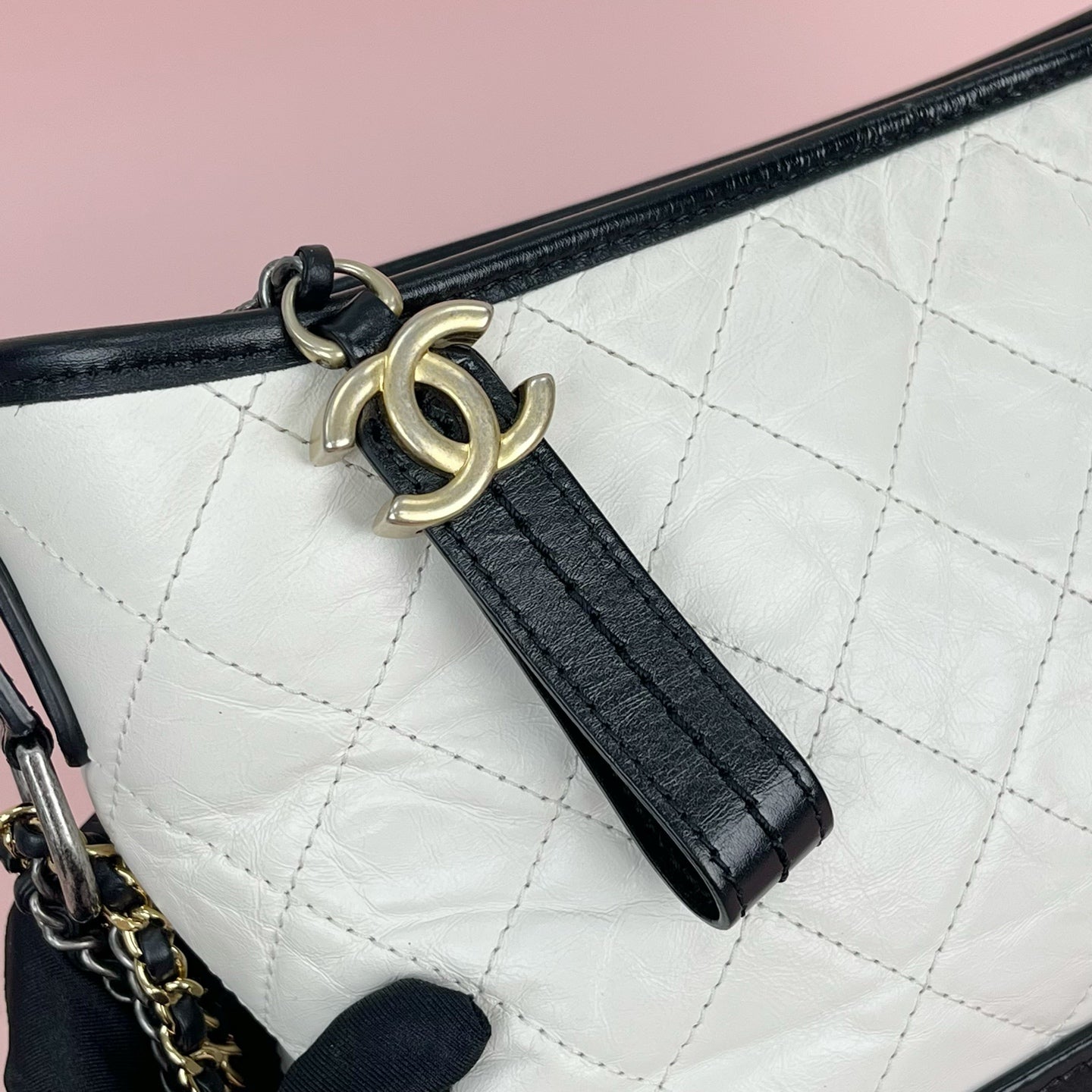 Chanel A93824Y61477C0204