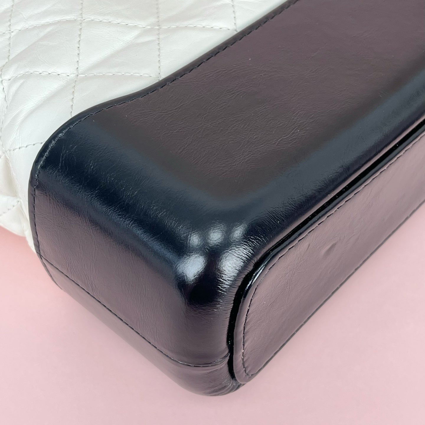 Chanel A93824Y61477C0204