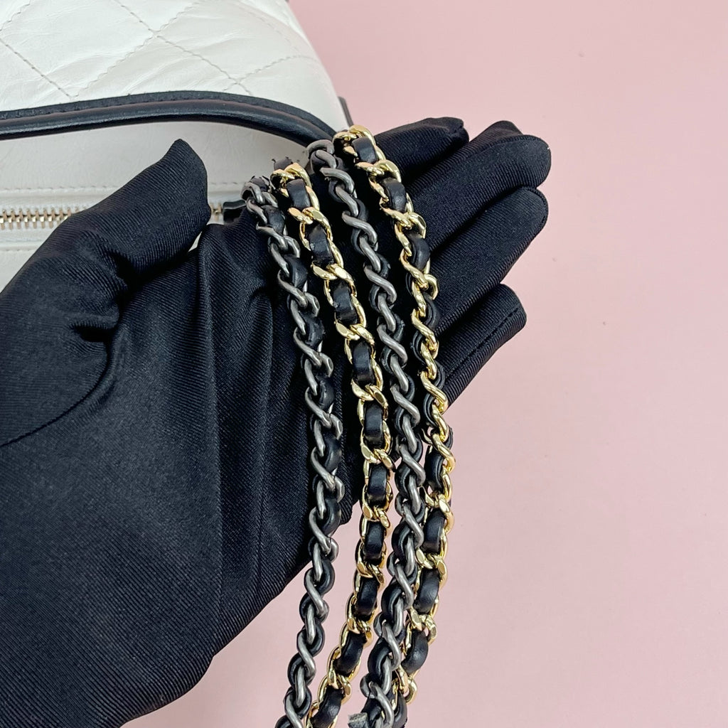 Chanel A93824Y61477C0204
