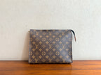 Louis Vuitton Canvas Clutch M47542