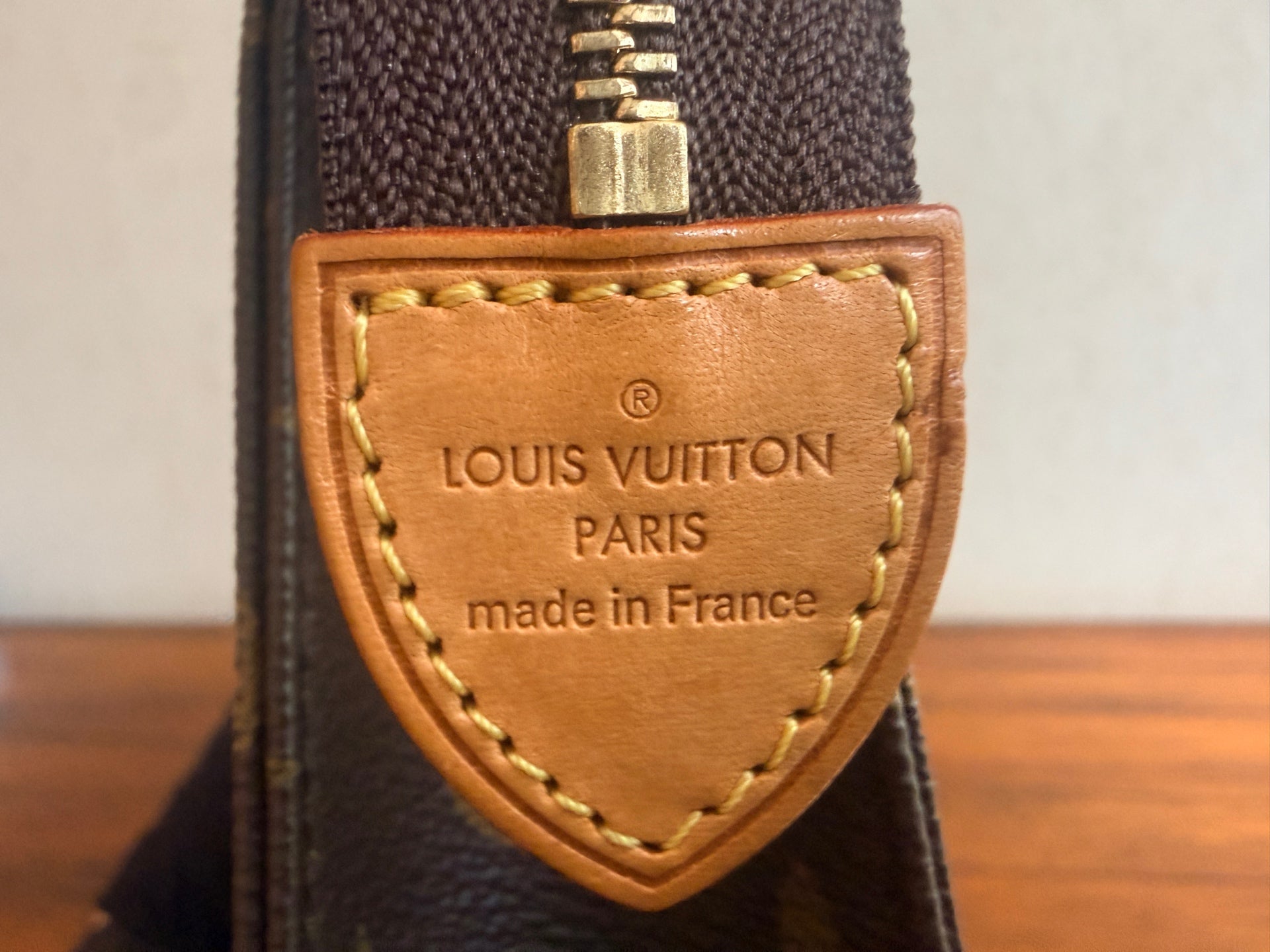 Louis Vuitton Canvas Clutch M47542