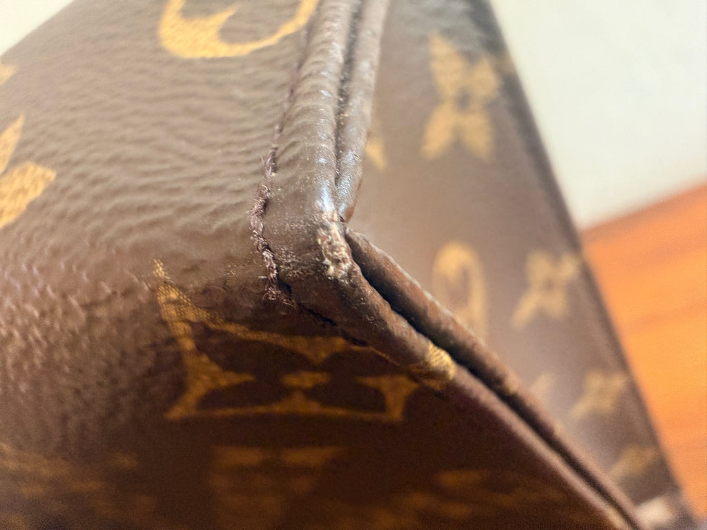 Louis Vuitton Canvas Clutch M47542