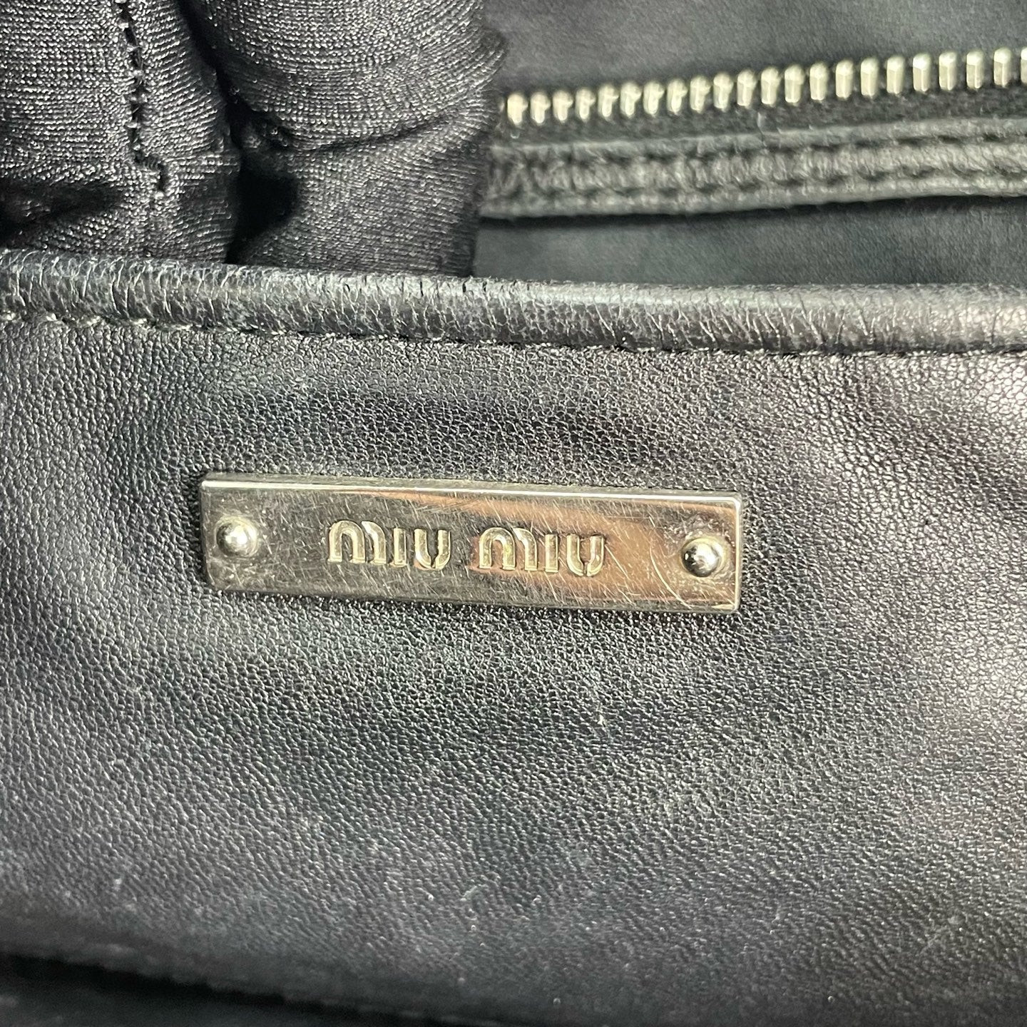 Miu Miu Tote 5BA958-FVJ-F0002