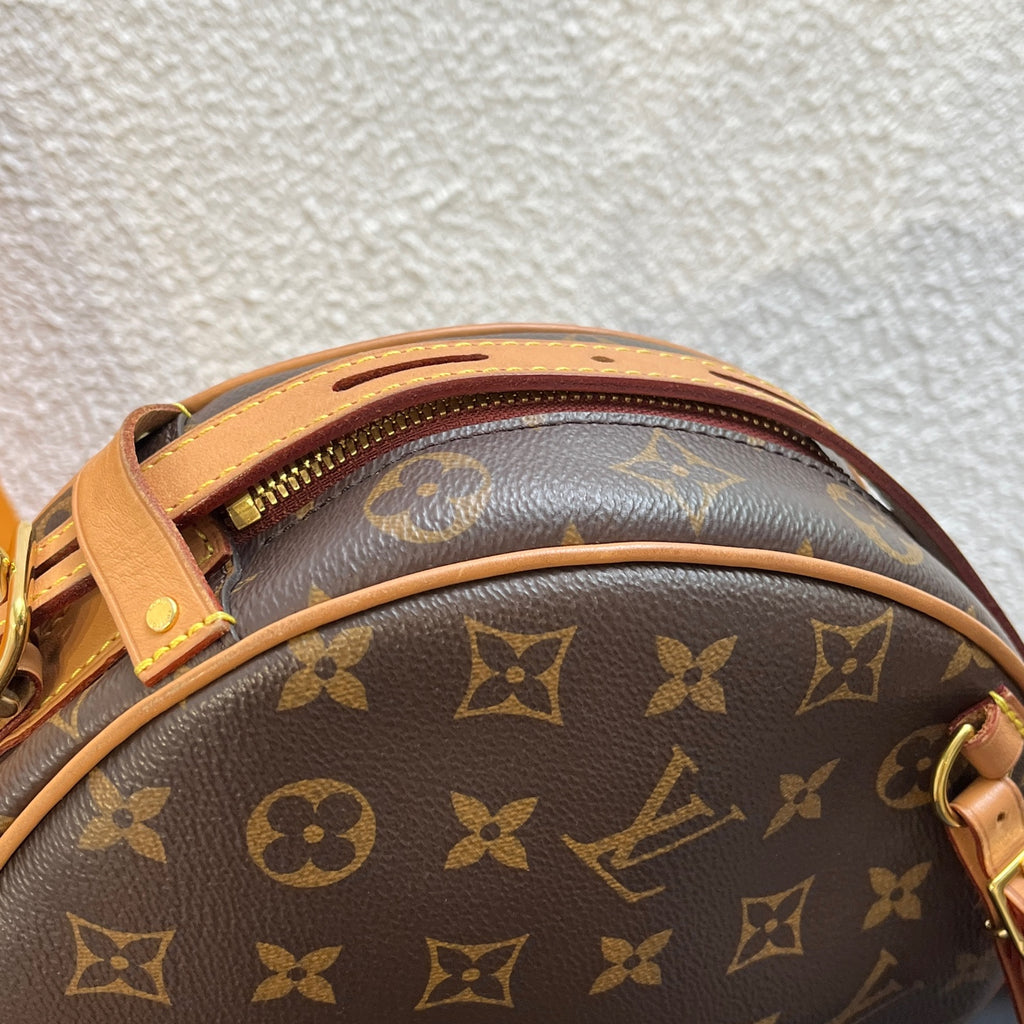 Louis Vuitton Crossbody
