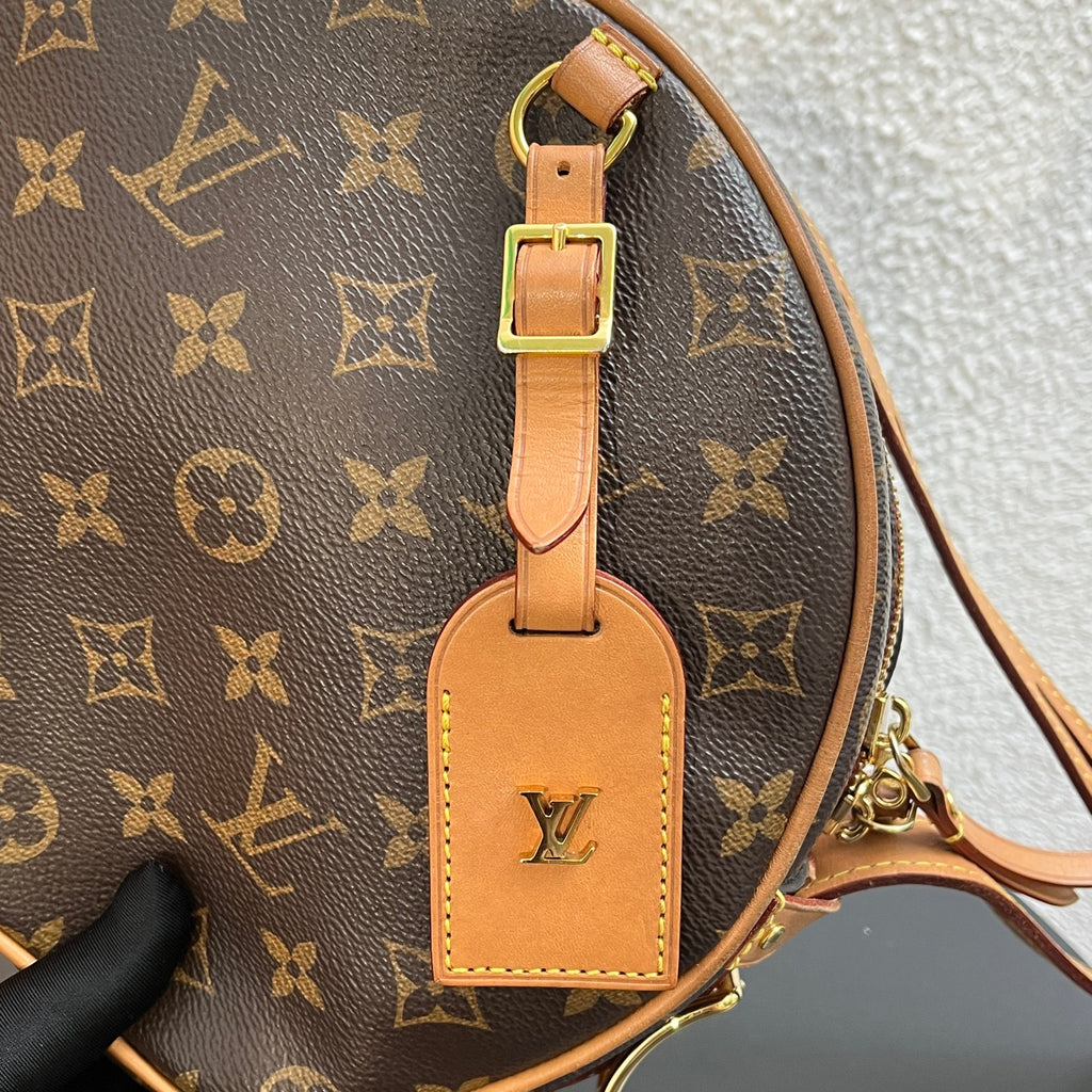 Louis Vuitton Crossbody
