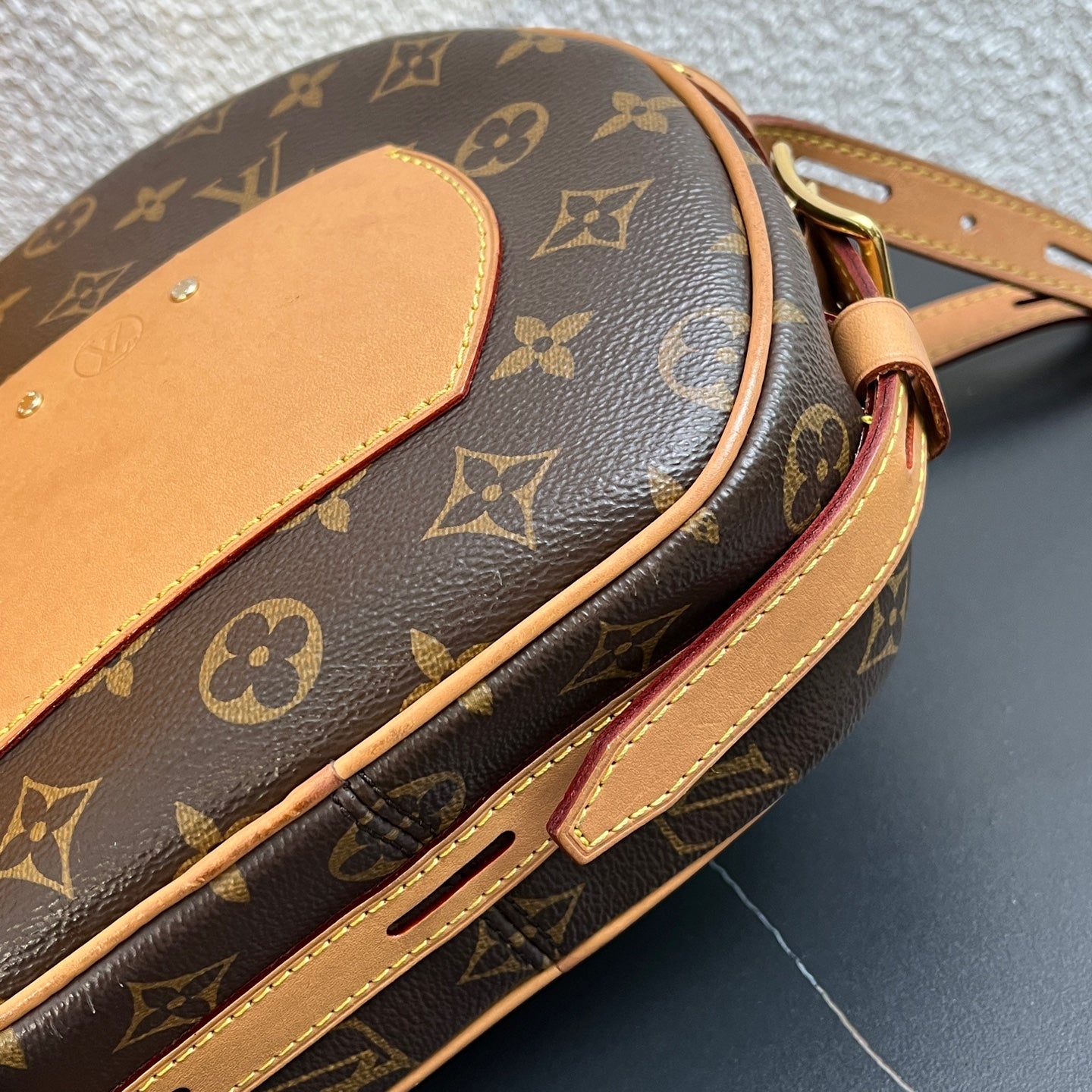 Louis Vuitton Crossbody
