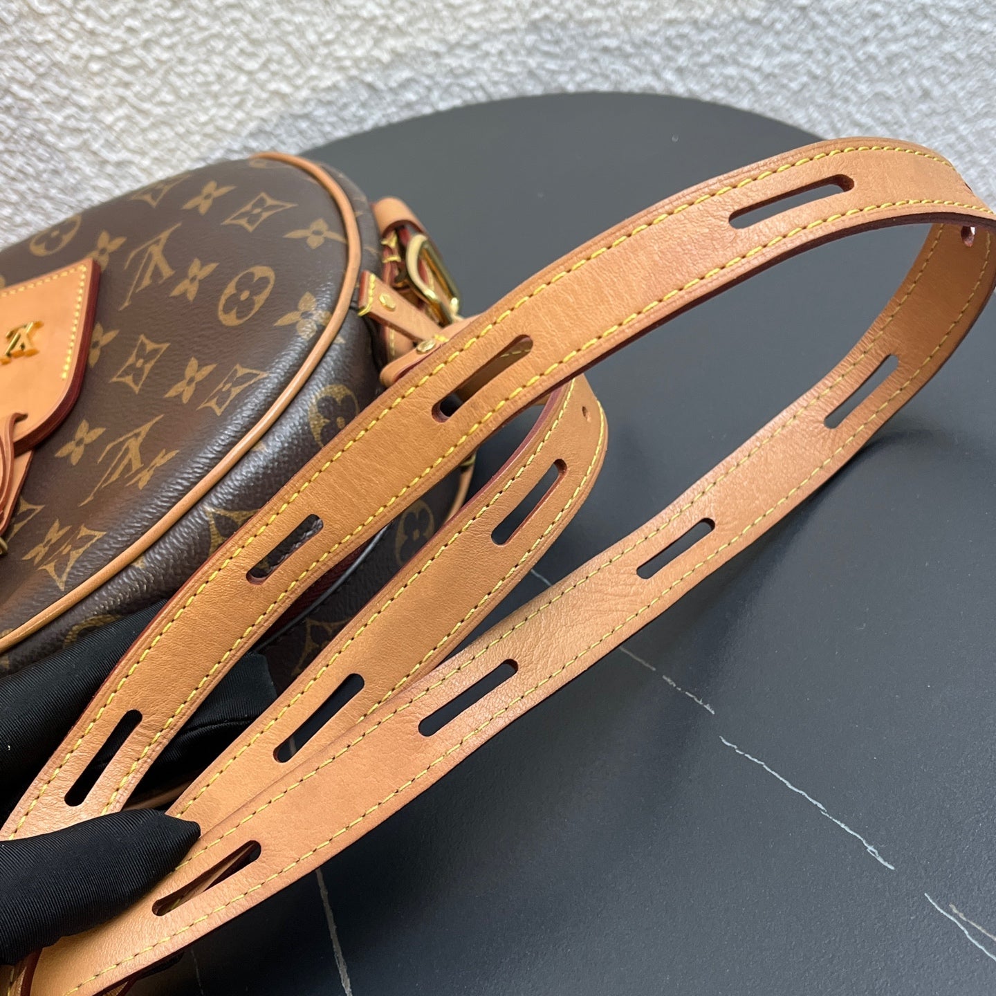 Louis Vuitton Crossbody