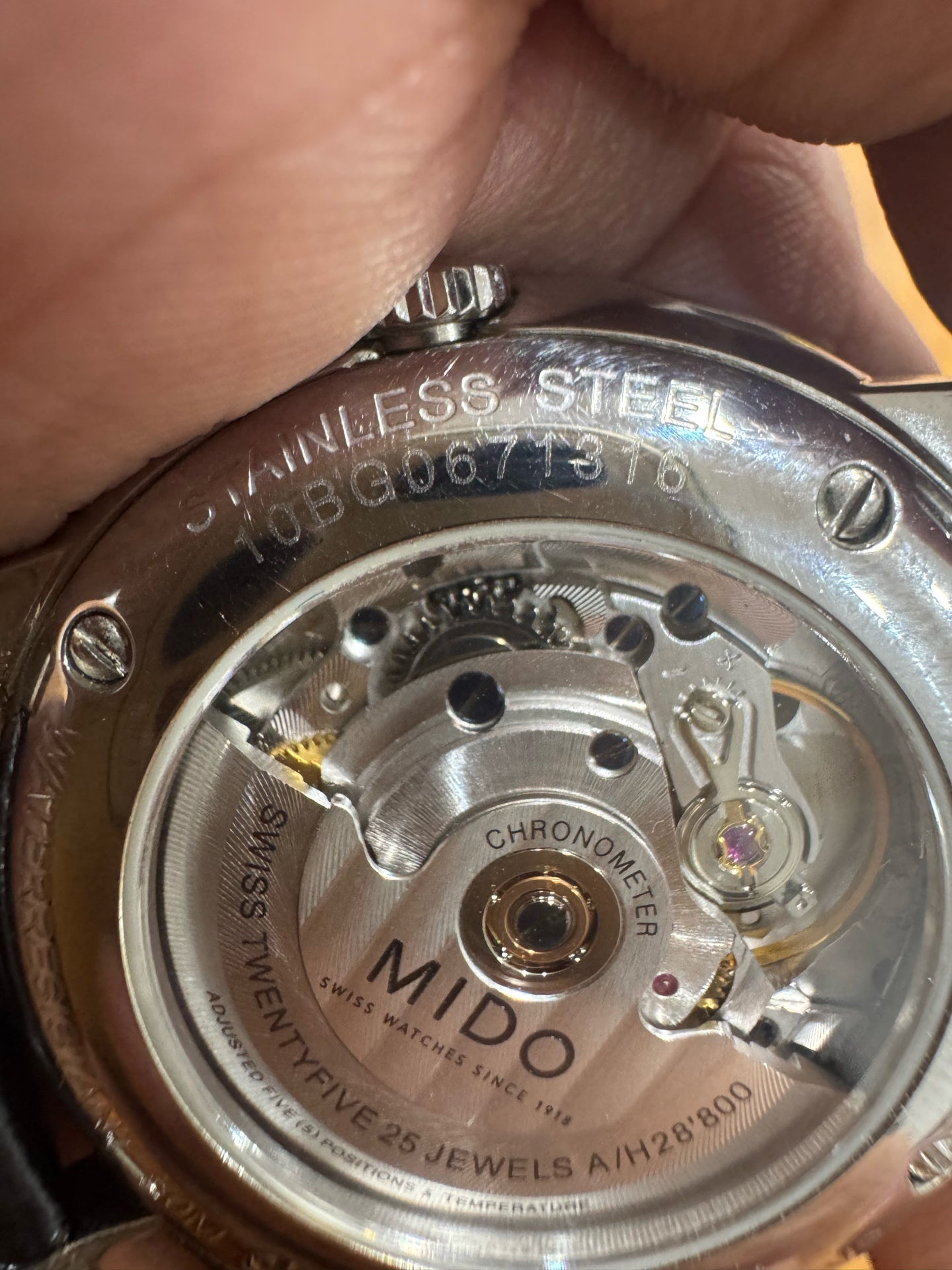 Mido Berenice Automatic (self-winding) watch 39 millimeters M010.408.16.053.20