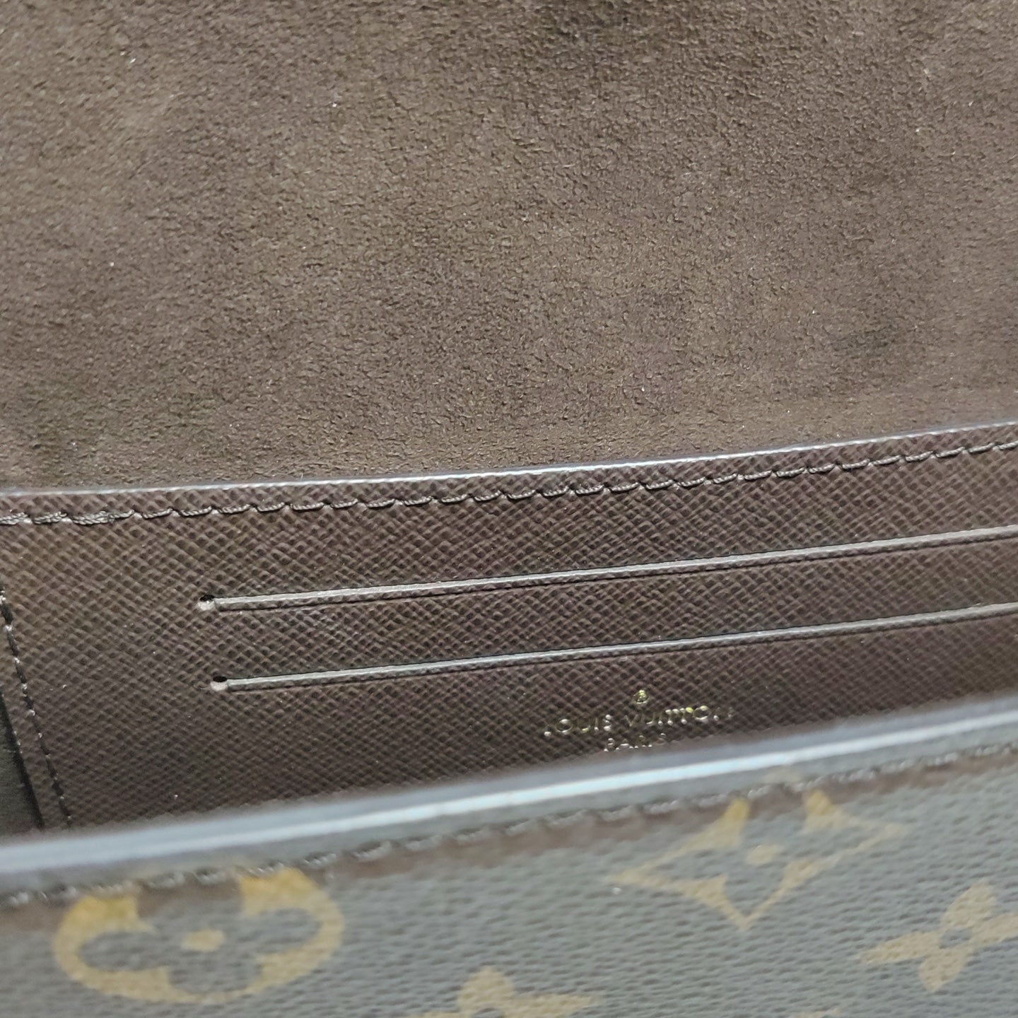 Louis Vuitton Wallet On Chain Lily M82509