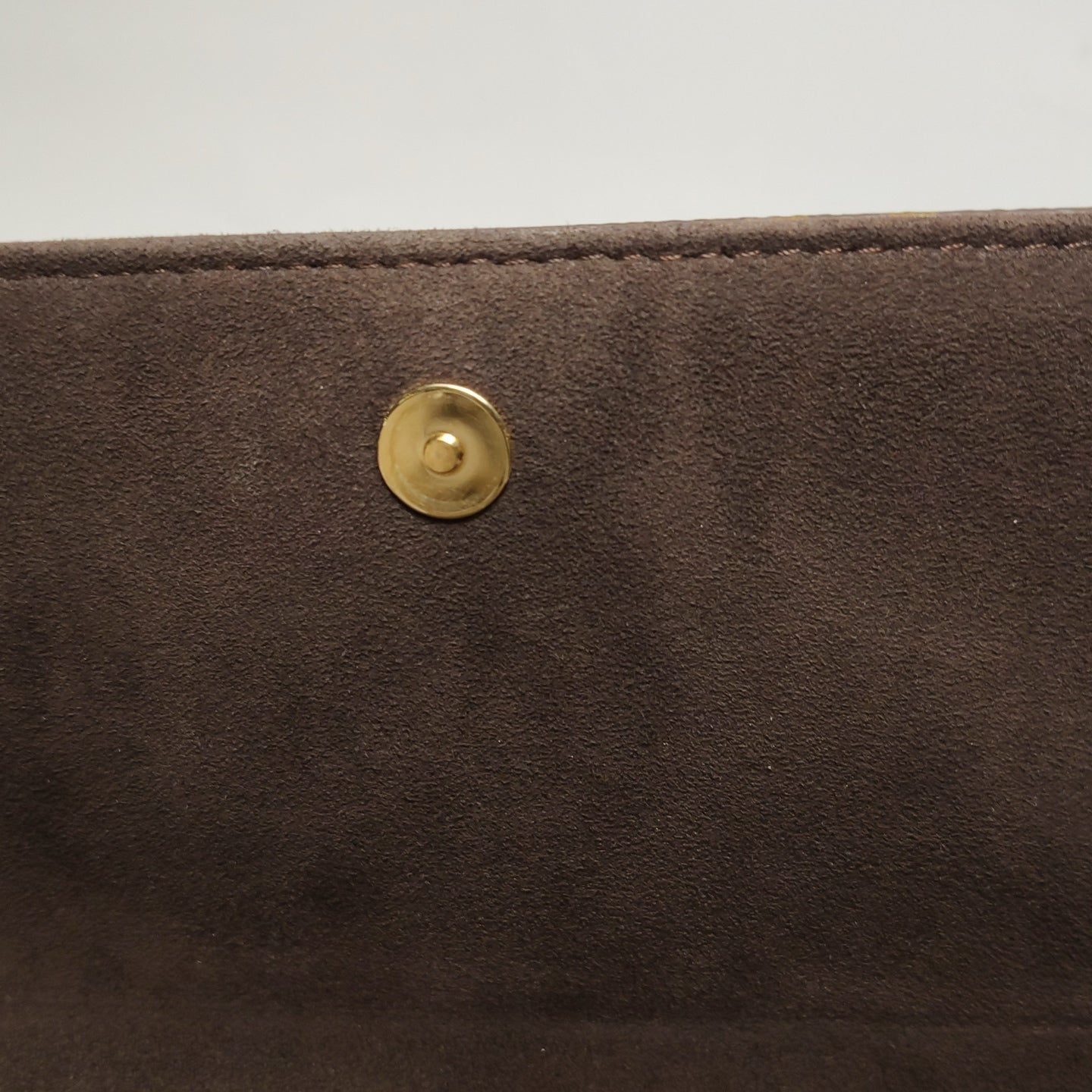 Louis Vuitton Wallet On Chain Lily M82509