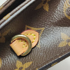 Louis Vuitton Wallet On Chain Lily M82509